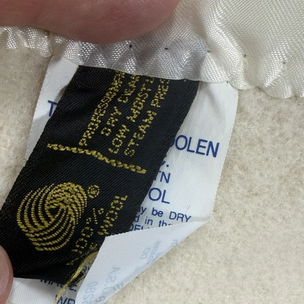 Tennessee Woolen Mills Cream Wool Blanket Satin Trim 81x78